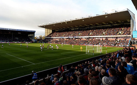 中国队继续 中国队继续