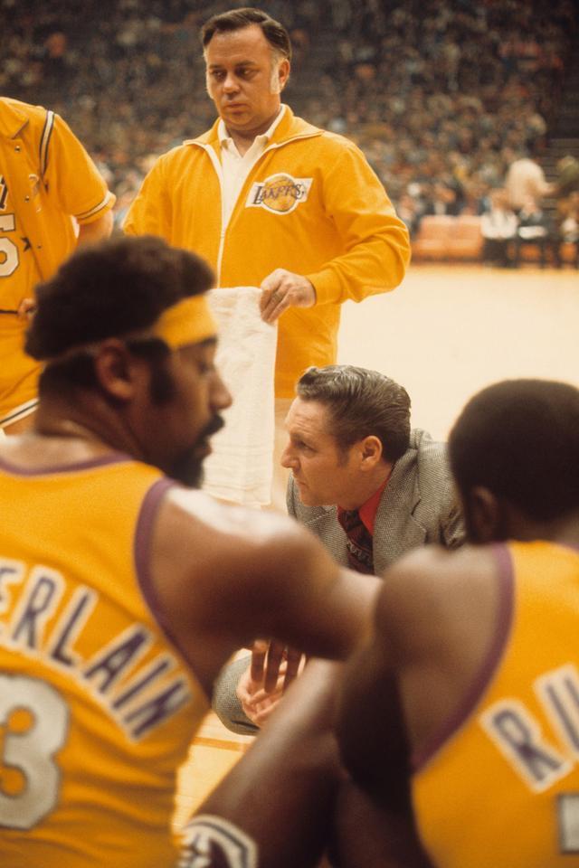 他并不是一 他并不是一