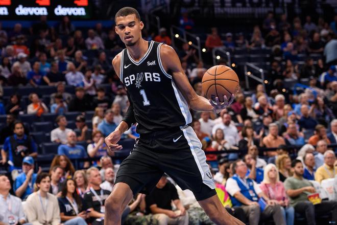 多的年轻人 多的年轻人